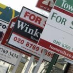 forsalesignscreditalamy